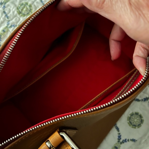 Likenew in original dust bag - Picture 6 of 8